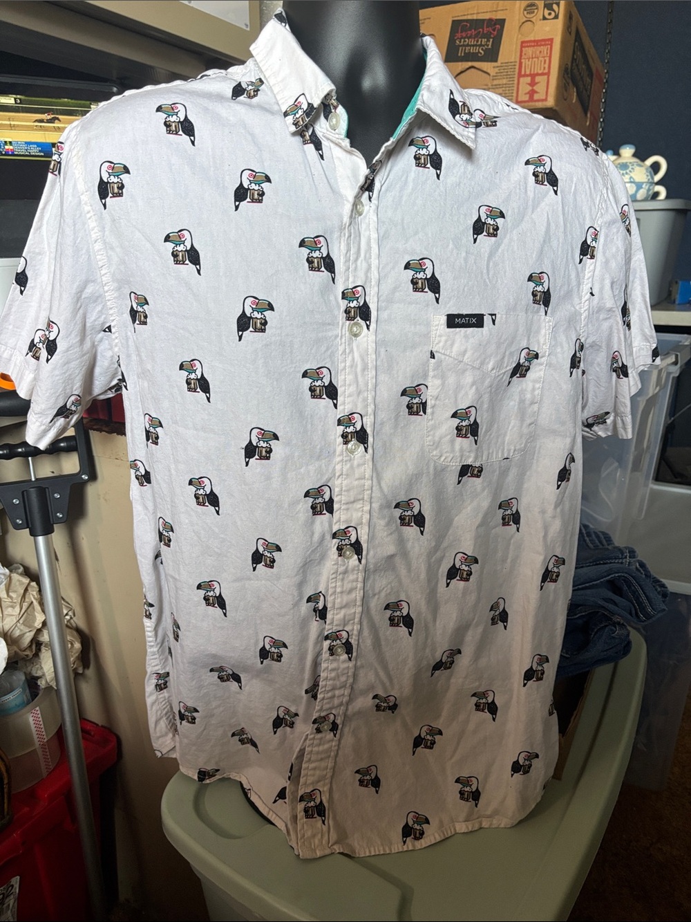 Matix White Short-Sleeve Button-Up Shirt with Toucan Print Sz L